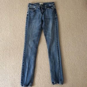 Aeropostale Bayla Skinny Jeans